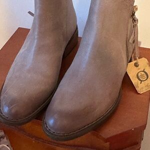 NWT BORN Grey (Stone) Ankle Boots